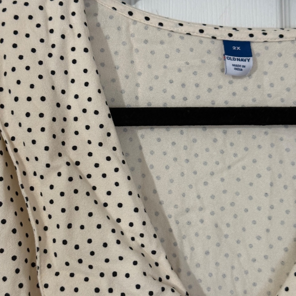Old Navy Black Polka Dot Dress - Picture 2 of 2